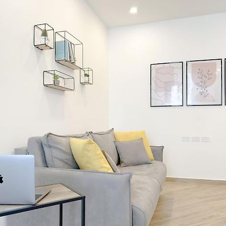 Апартаменты Lusso In Centro Storico - Wifi - Ac Савона Экстерьер фото