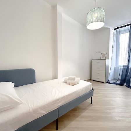 Апартаменты Lusso In Centro Storico - Wifi - Ac Савона Экстерьер фото